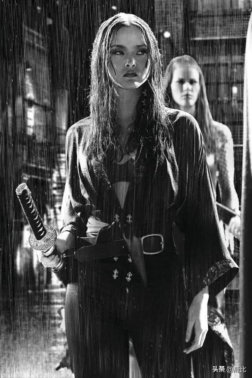 Y2K祖师奶戴文青木回宫！美丽依旧～