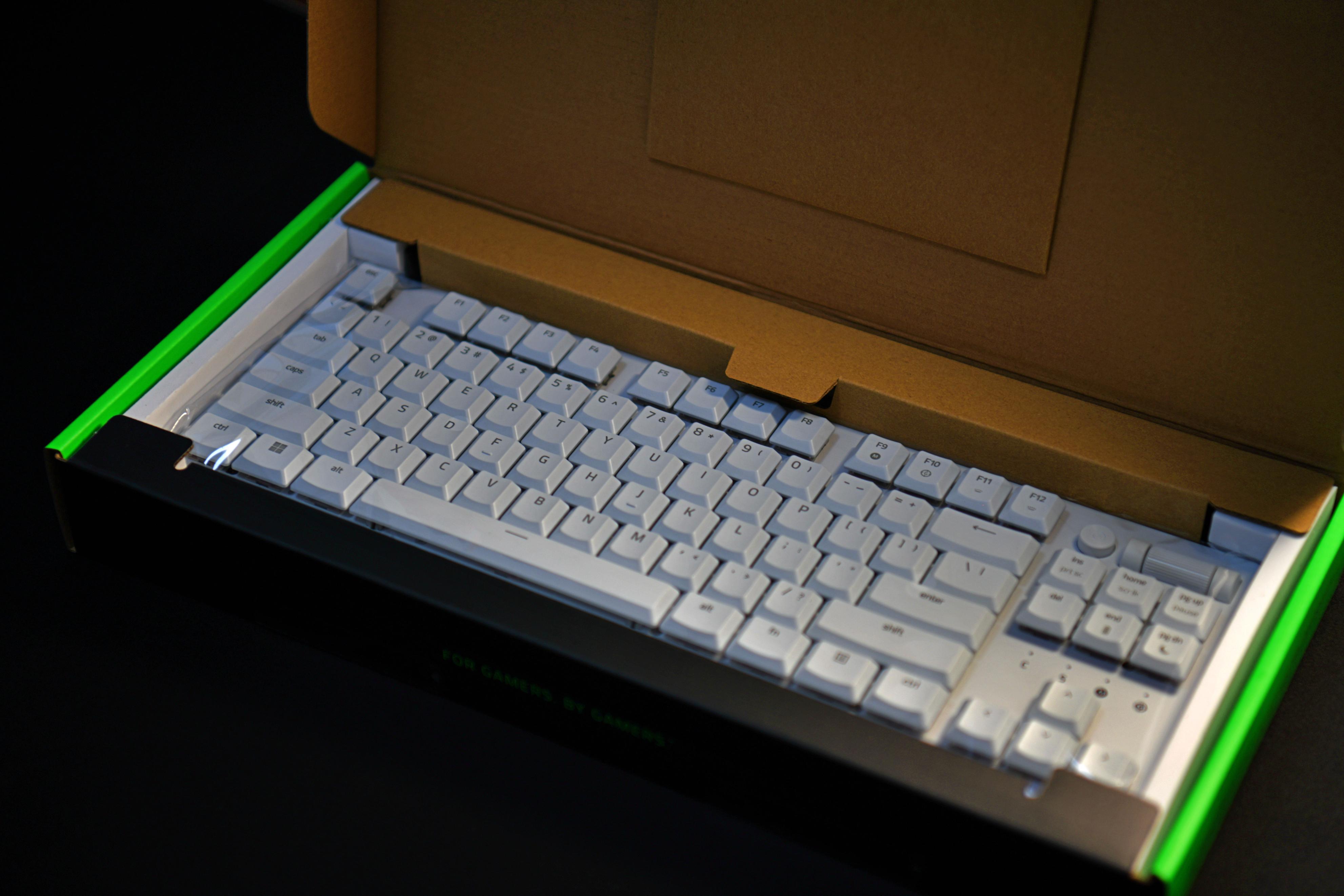 雷蛇无线键盘噬魂金蝎v2pro,雷蛇噬魂金蝎v2无线版机械键盘