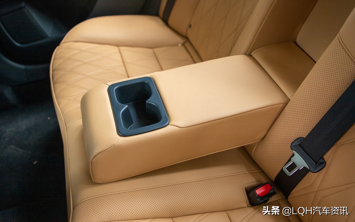 家用车选日产轩逸还是1.2t卡罗拉,14代轩逸1.6和卡罗拉1.8t动力对比