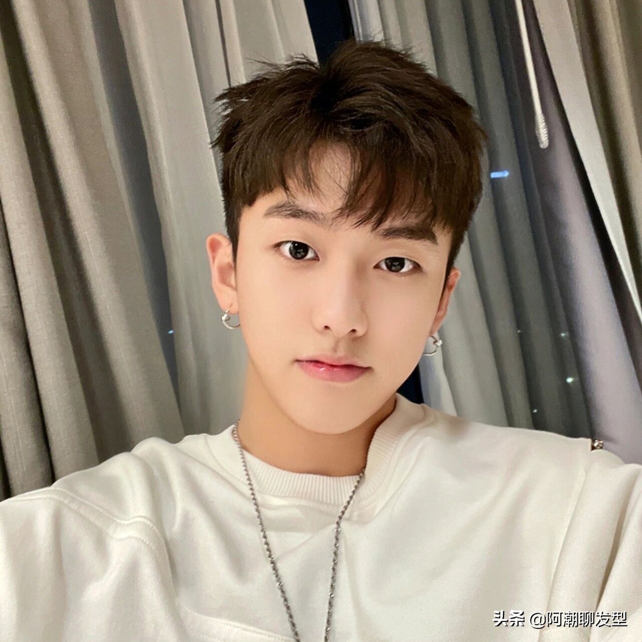 越剪越时髦的男生发型12款,男生发型推荐中长发烫头不易变形