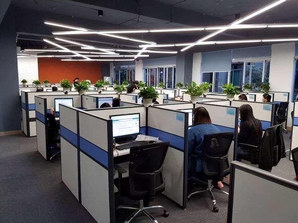 技校电子商务专业视频,在技校电子商务的专业有哪些