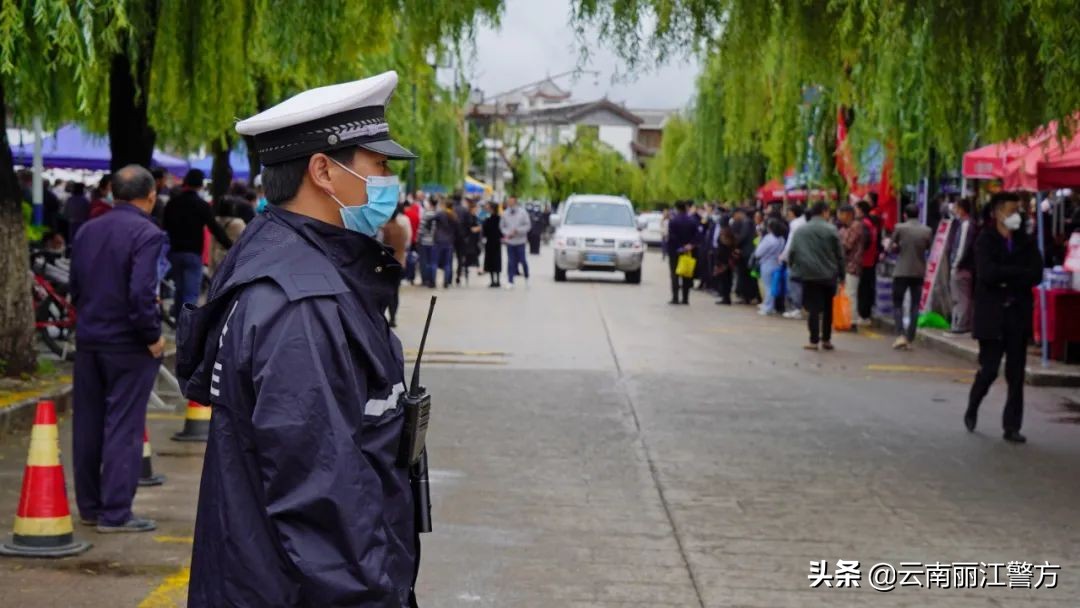 护航高考在路上,高考护航是我们每个人的责任