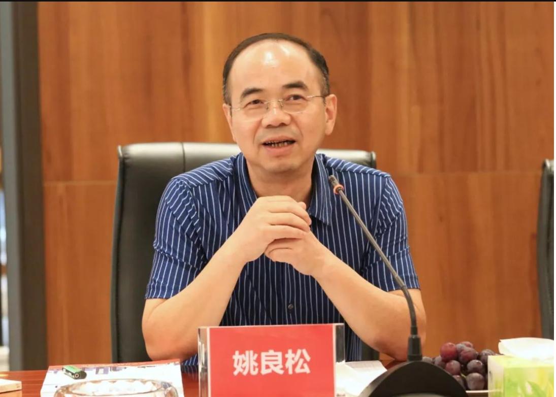 广东梅州这个县，5人登上富豪榜，兄弟俩卖家居，总财富达600多亿