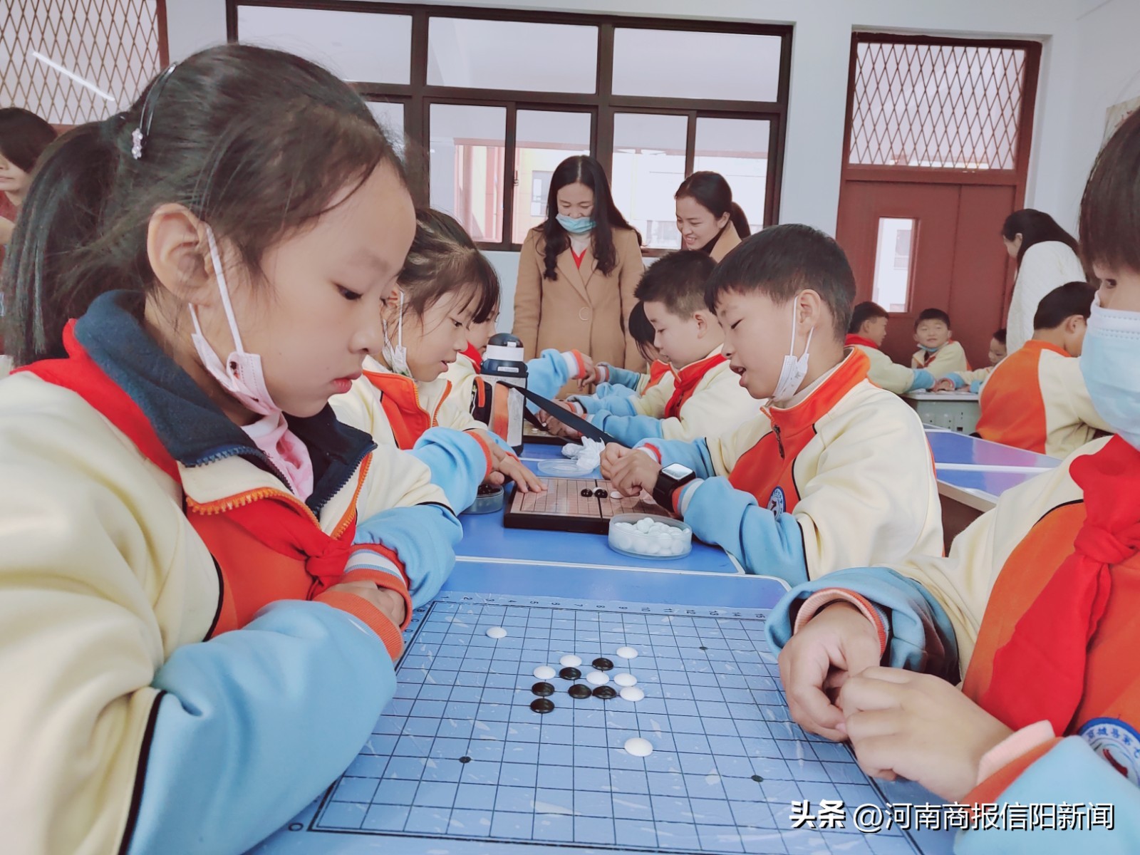 信阳商城县七小：助力“双减”落地，20多个社团让学生全面成长