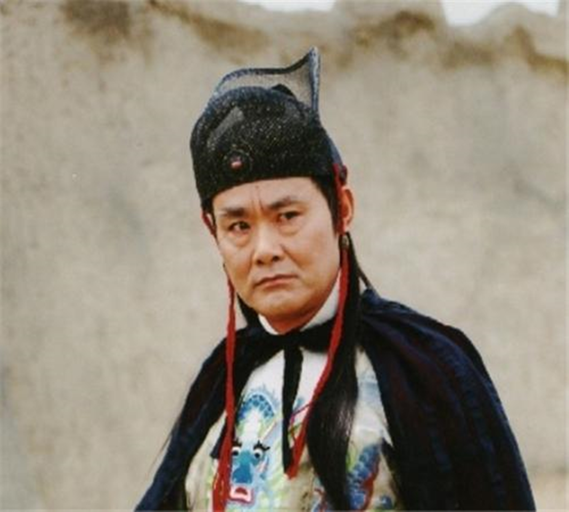 历史上三个假太监有多牛？让太后生子，欺辱皇后，谋害皇帝