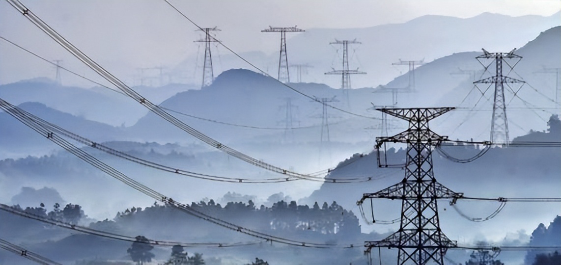 美国横刀与中东签订大单,沙特180度转向,中国给别人做了嫁衣?