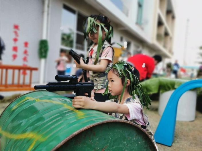 爱军幼儿园,爱国爱军主题环创幼儿园