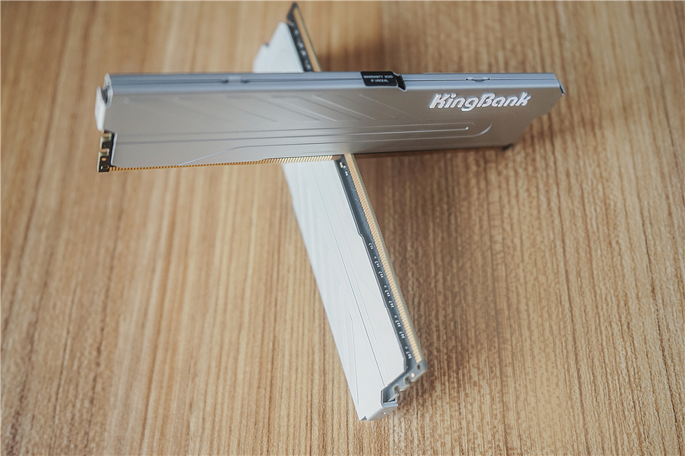 金百达黑爵16gb内存条是多少频率,金百达黑爵内存amd