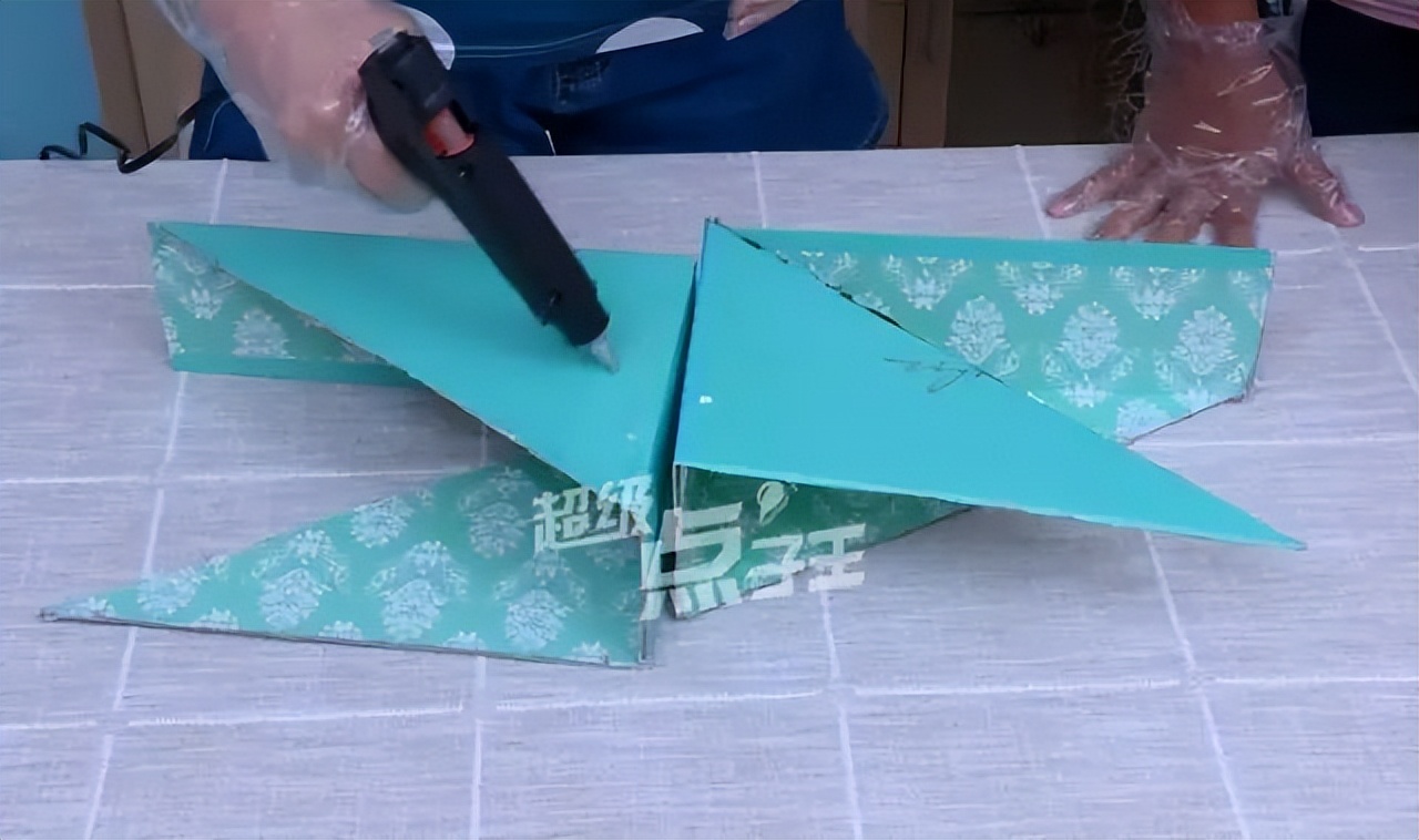 你的手机盒都扔了吗,手机盒隐藏功能盘点