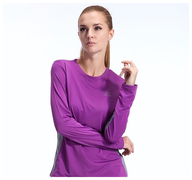 衣服棉与聚酯纤维比例多少最好,聚酯纤维和锦纶的衣服哪个好