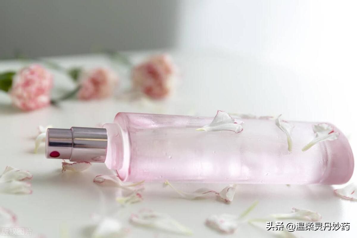 法国兰蔻lancome大粉水400ml,兰蔻香水和香奈儿香水比较