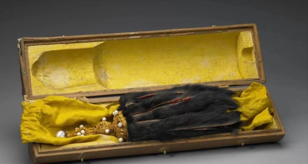 清朝头盔上的盔缨,清朝士兵大部分都用的什么枪