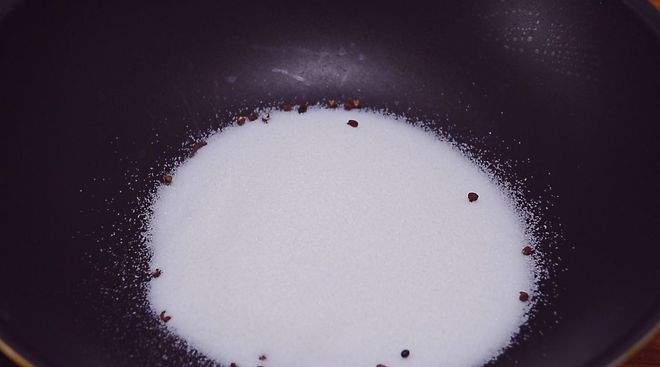 年夜饭必备的家常菜虾的寓意,年夜饭虾做法健康