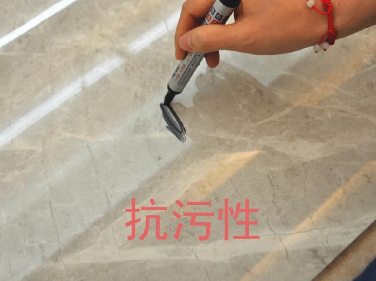 家里地板被换成地板砖,把木地板换成地砖后悔了