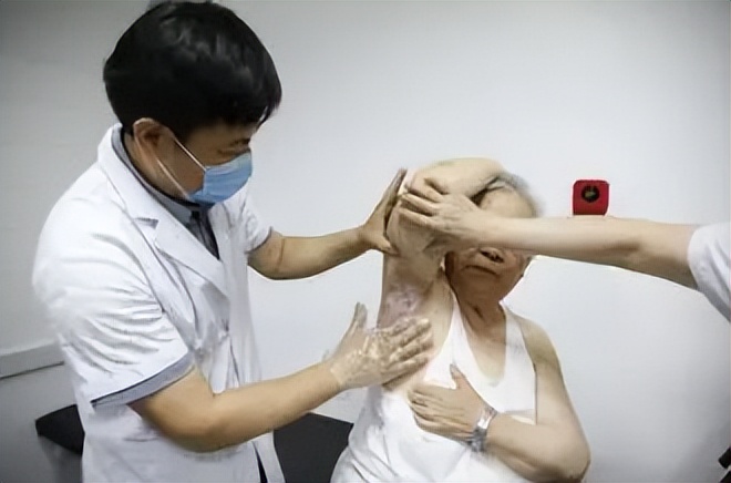 老年人经常过敏是什么原因,老年人经常过敏是怎么回事