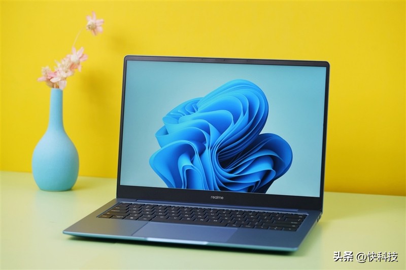 性能轻薄本天选air,测评笔记本air18款和19款