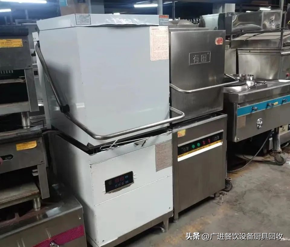 如何购买餐饮二手厨具,二手厨具餐饮设备应该怎样做