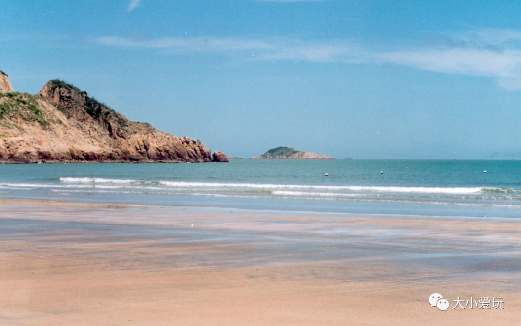 这座颜值逆天的“千岛之城”坐拥金沙白浪，还有机会偶遇荧光海哦