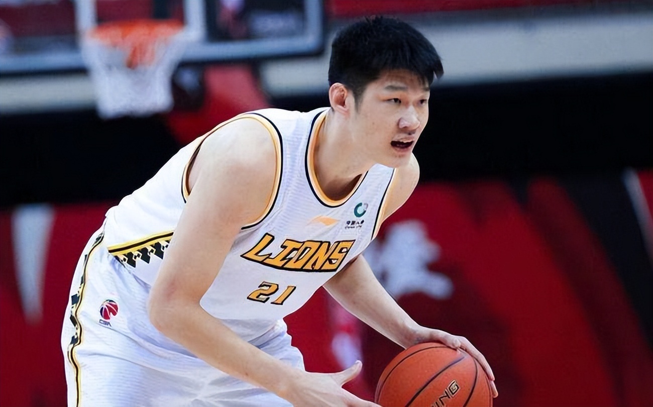 姚明cba各项数据纪录,cba总决赛姚明51分21篮板