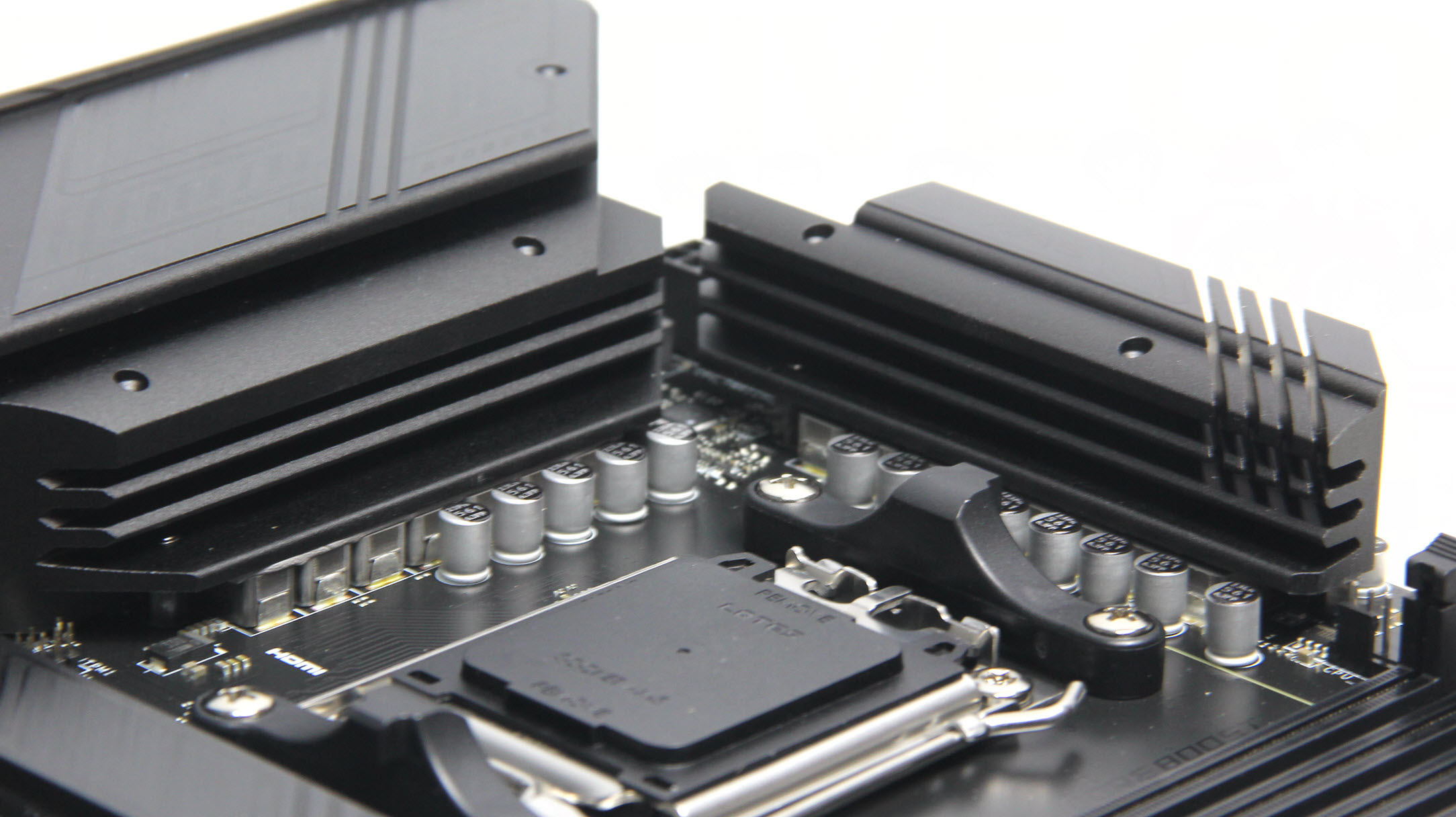 cpu盒装和散片区别amd,cpu的散片和盒装有什么区别