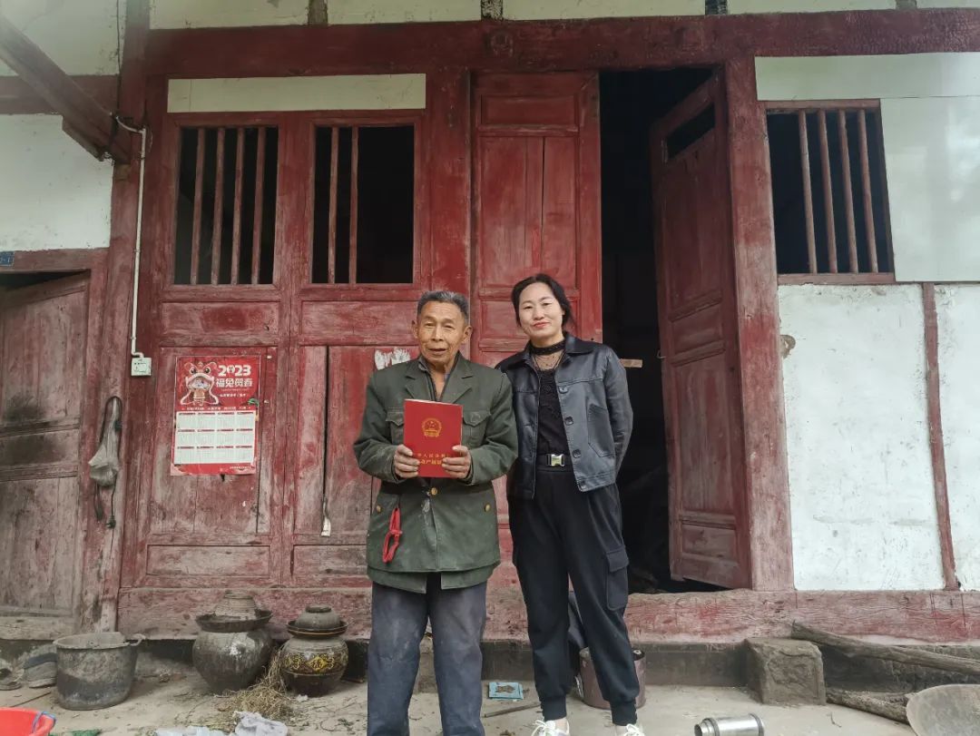 全力打造服务窗口,窗口优质服务提升行动