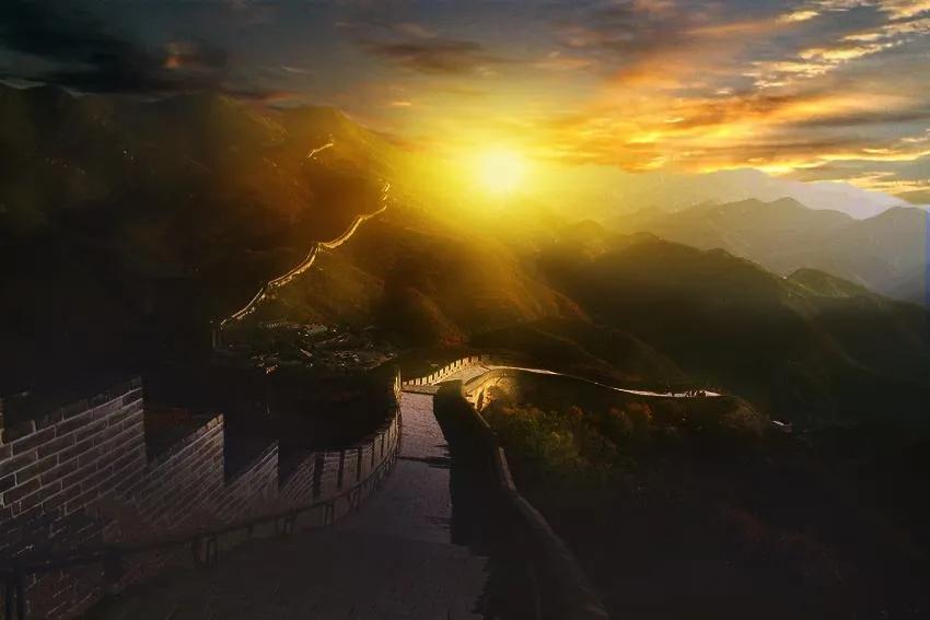 万里长城今犹在不见秦始皇的意思,万里长城今犹在不见秦始皇原句