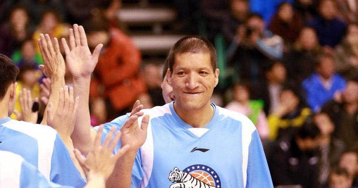 CBA巴特尔传奇故事？巴特尔北京美国豪宅曝光？巴特尔子女的事业