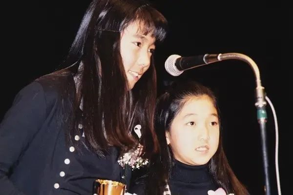 被骂得最丑的星二代,丑到路人认不出的女明星