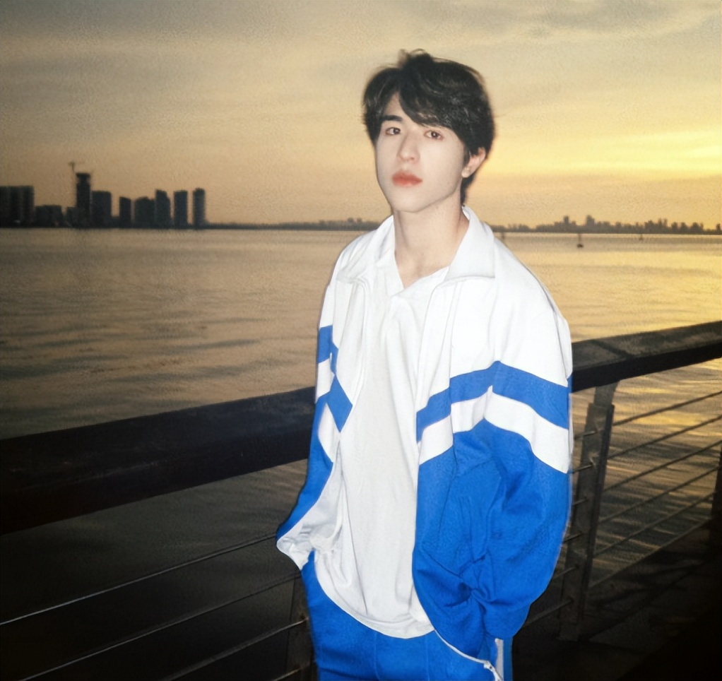 尹浩宇送辣目洋子礼物是什么,辣目洋子卖尹浩宇东西是真的吗