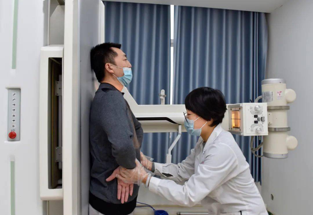 鼻咽癌早期五大症状能活多久,鼻咽癌早期五大症状能治好吗