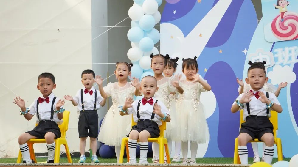 我想这样过六一,我也想拥有这样的爱情