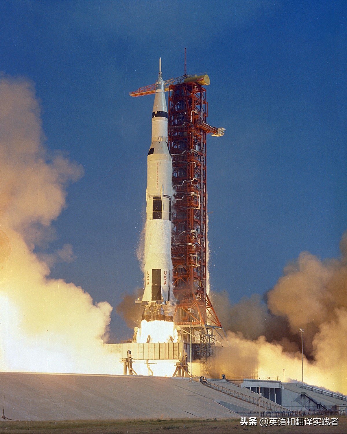 《我的两次月球之旅》精彩段落(之一)