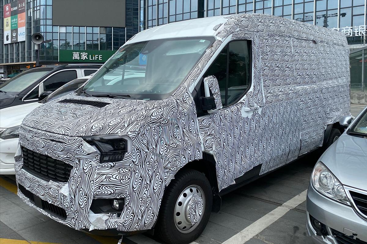 福特新世代全顺有新款吗,新世代全顺5.5米谍照