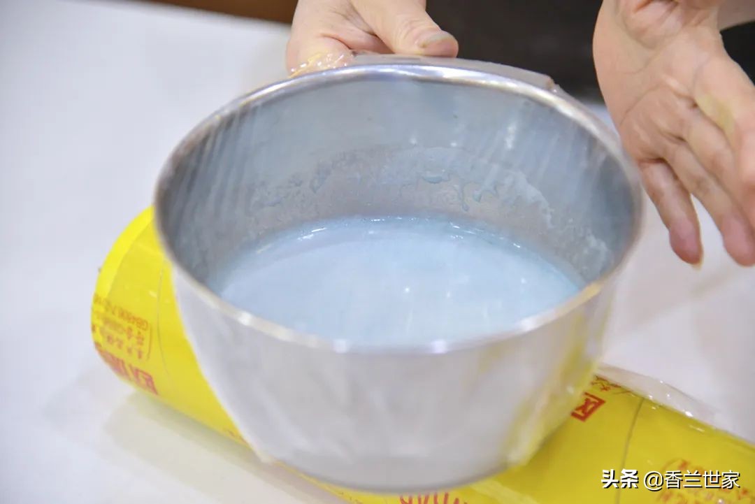 香兰蛋糕教学视频,乌龙蜜桃千层蛋糕教程