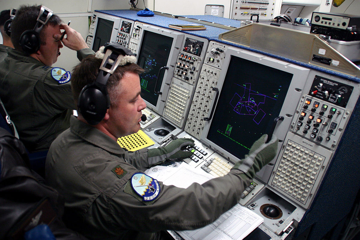 空警500和e3对比,美国预警机和中国空警500谁更厉害