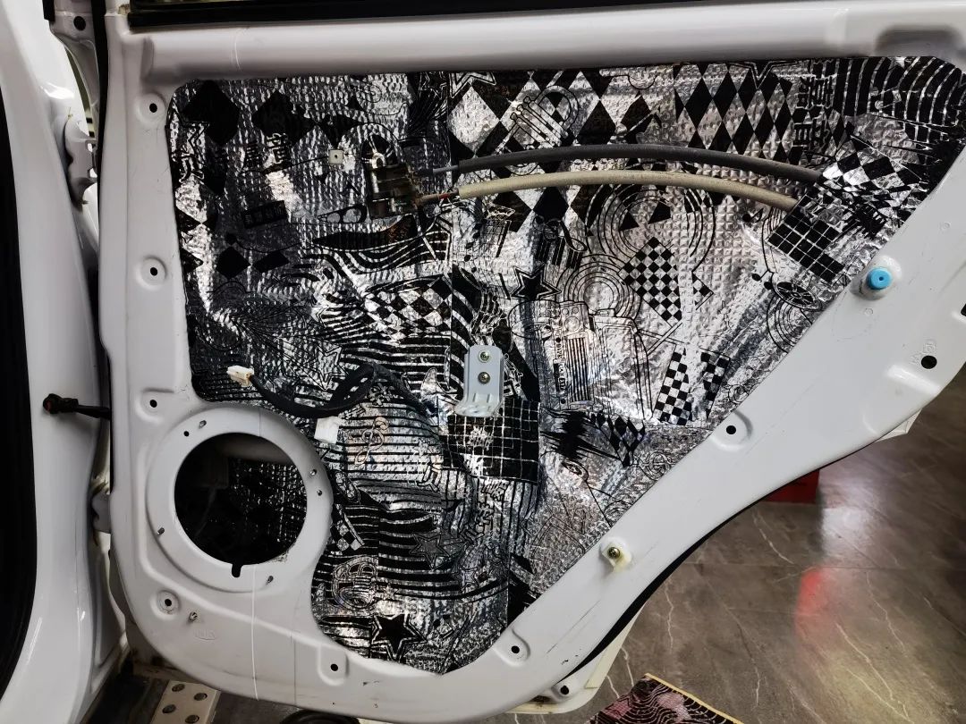 起亚智跑音响怎么改装效果好,起亚智跑改装柏林音响