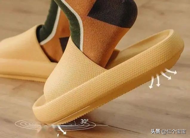 网红踩屎感洞洞鞋防滑,儿童踩屎感椰子鞋