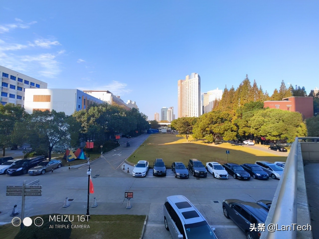 魅族16t详细评测高性价比旗舰手机,魅族16t拥有6.5寸定制级全面屏