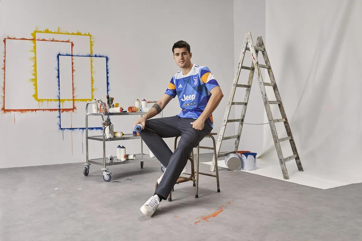 2018尤文主场球服,尤文图斯小魔仙10号