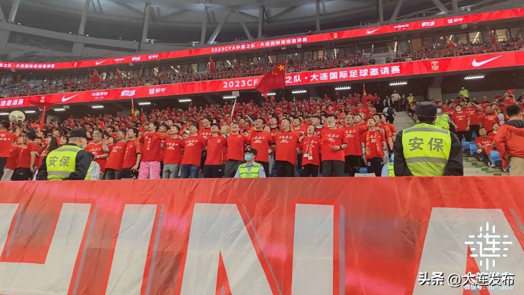 完胜！完美！这就是足球城