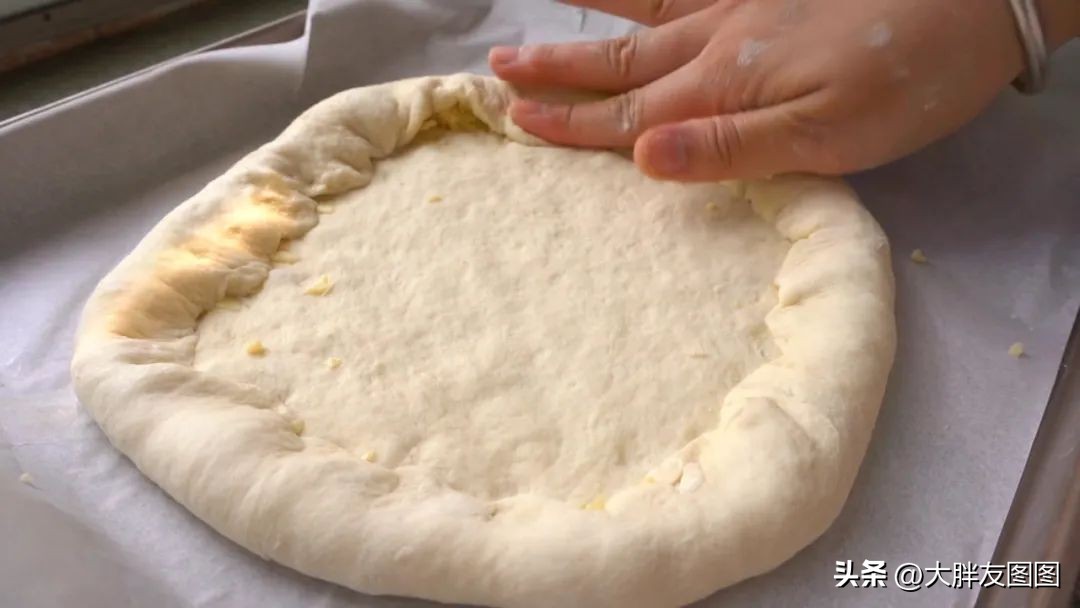 不拉丝的芝士披萨怎么做,简单又好吃的芝士披萨