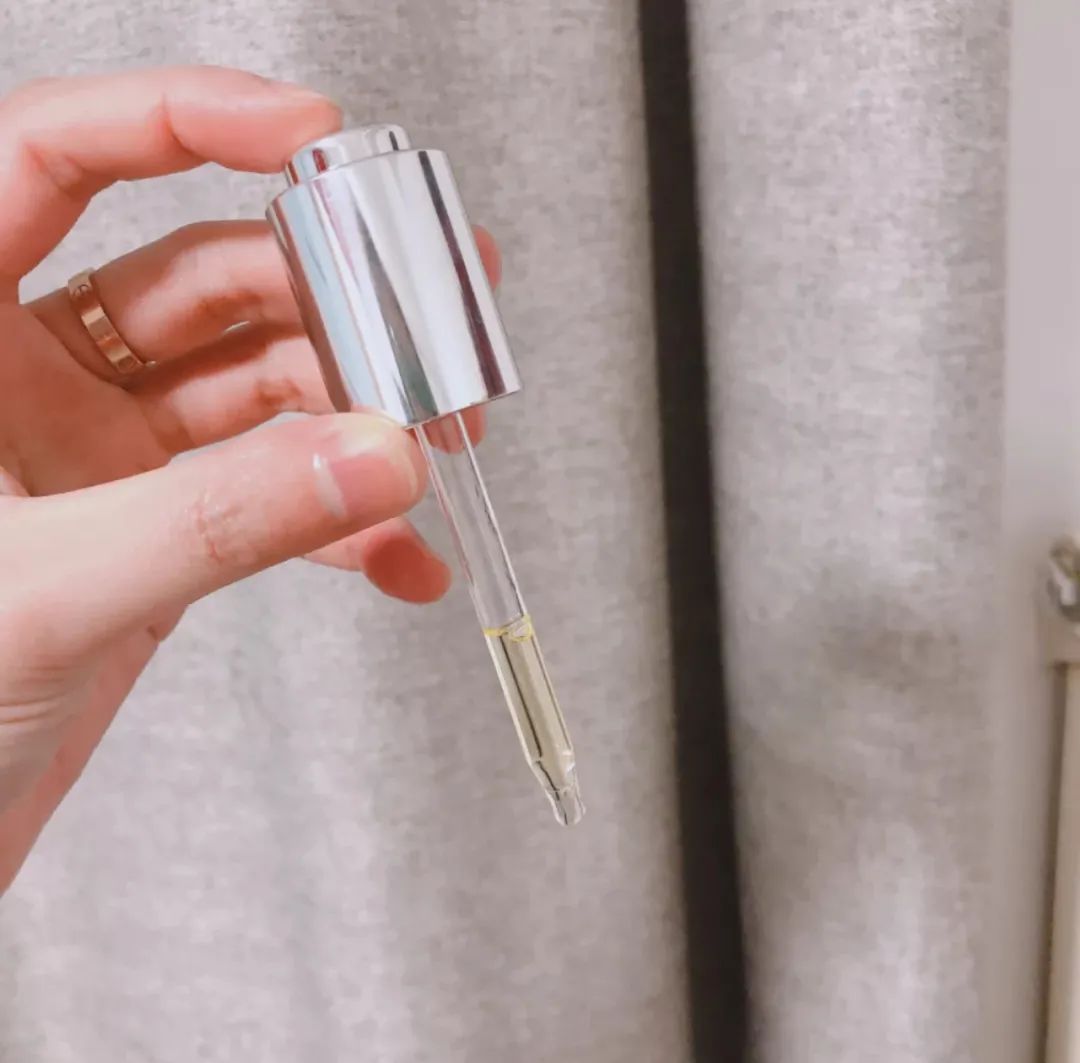 lamer海蓝之谜新生活肤精华油30ml,海蓝之谜焕活精华油适合油痘肌吗