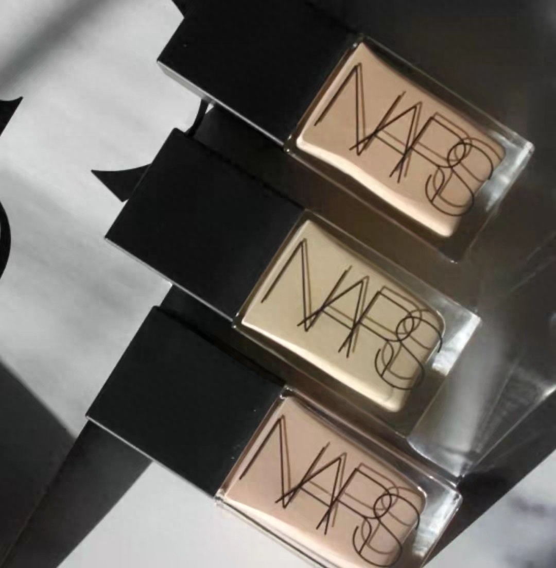 混油皮超好用的粉底液推荐,粉底液bb霜哪个更适合油皮使用