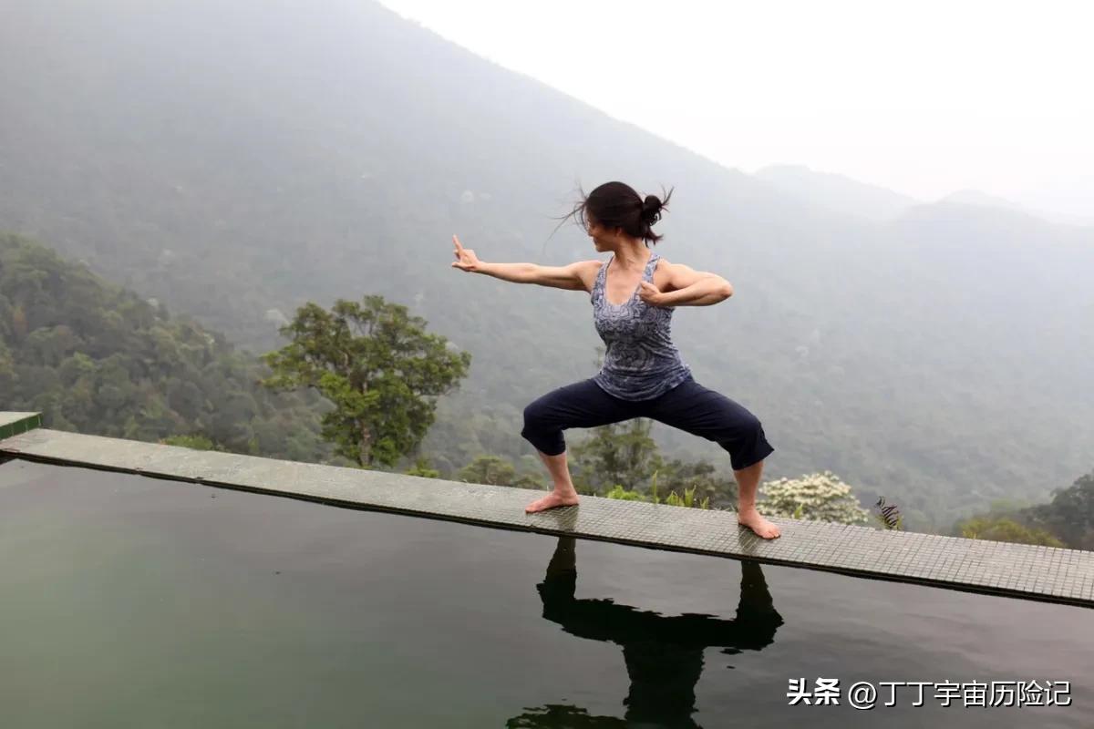 从上海搬到伦敦已经快三个月了,我们还是说说瑜伽吧