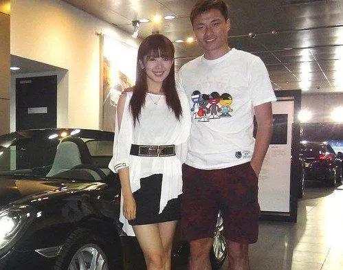 国足老婆个人照片,国足漂亮媳妇