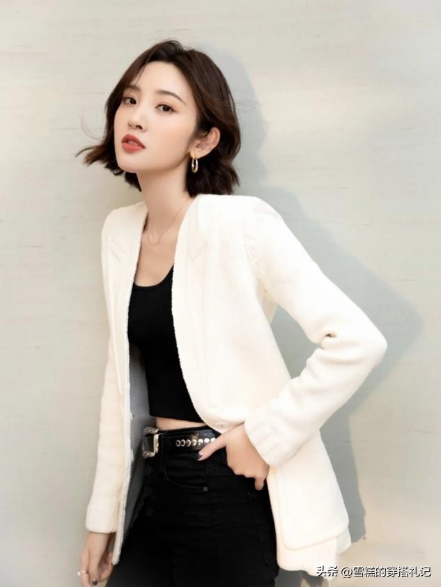 黑长直今年流行短发个个减龄气质,减龄黑长直短发