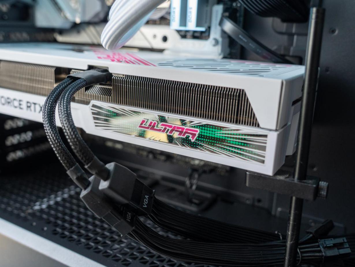 7800MHz动动手指就搞定了，人人都可以会的宏碁掠夺者D5超频教程