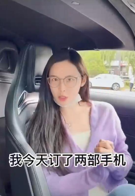 获汪小菲拥抱安慰后，张颖颖终于承认恋情，买万元手机送给汪小菲