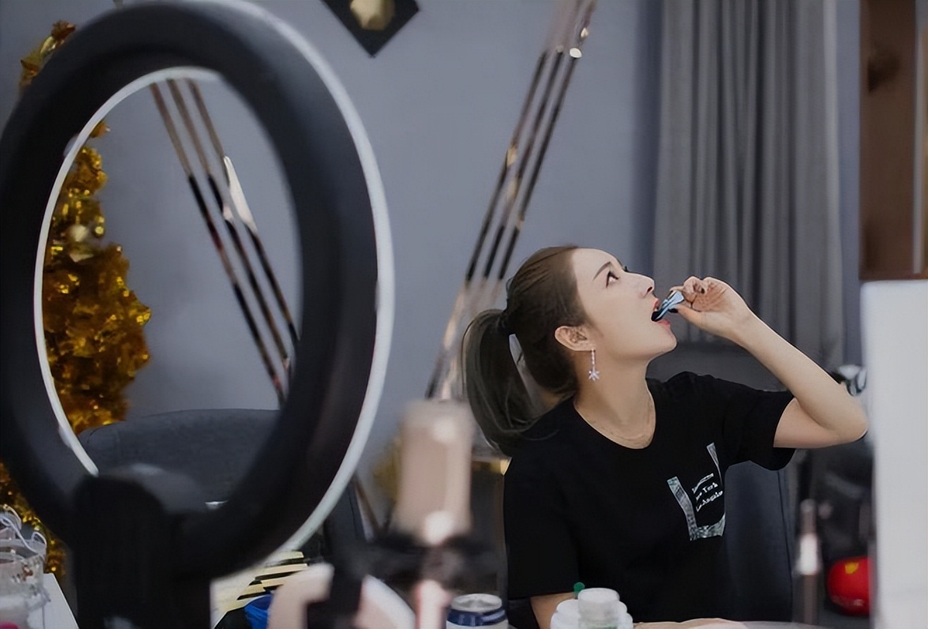 2023财富新风口，轻轻松松日入百元