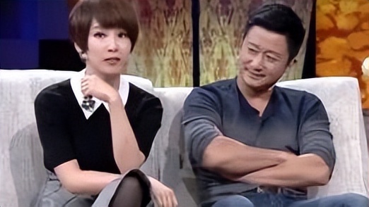 甄子丹和吴京战狼片段,吴京被打断棍子花絮